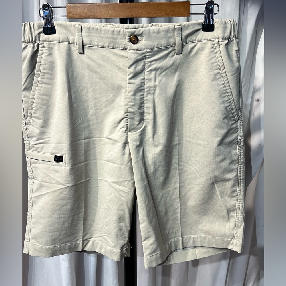 Greg Norman Khaki Shorts Size 32